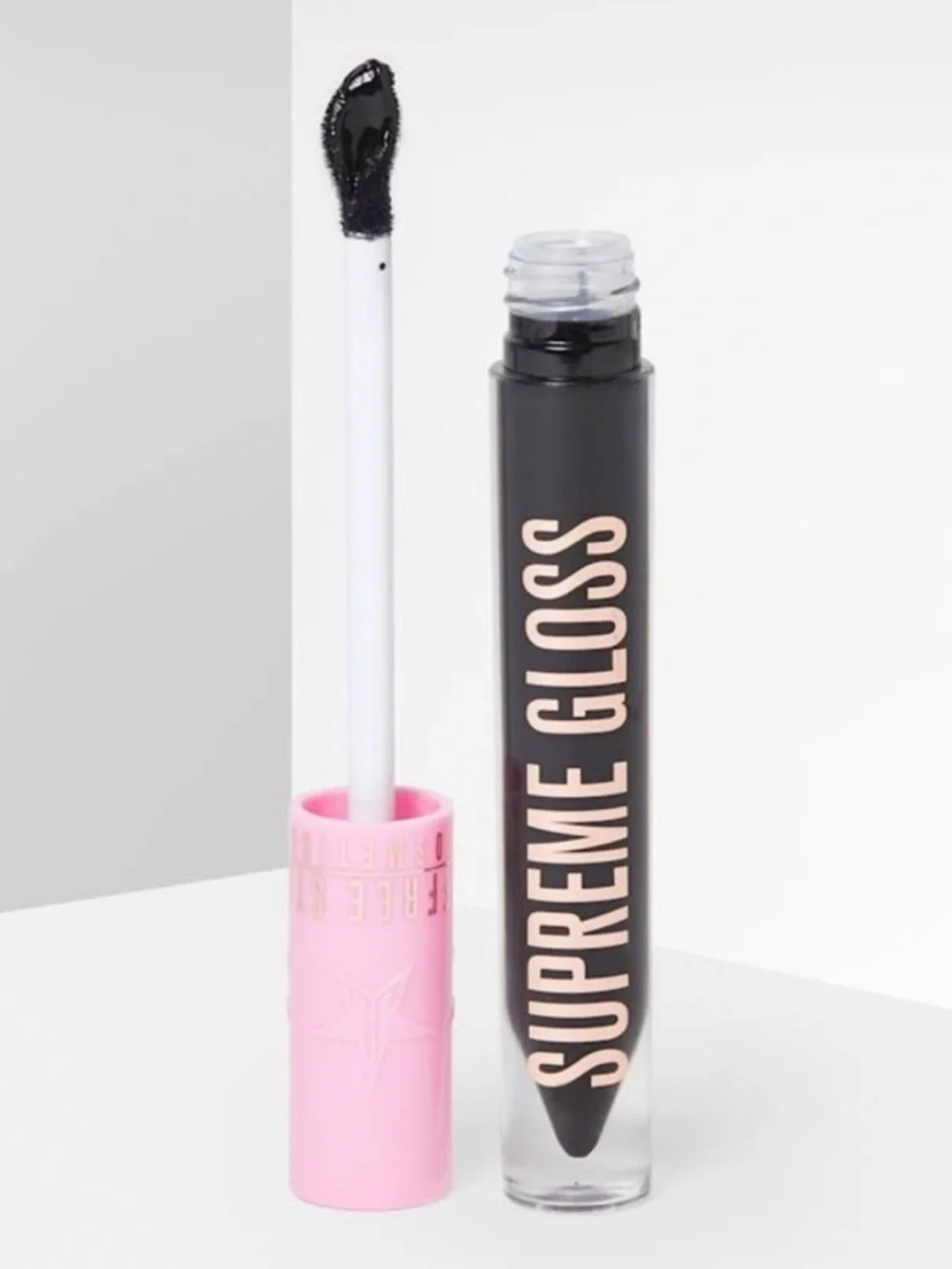 Jeffree Star Supreme Gloss NWT Full pigment Lip Gloss Weirdo